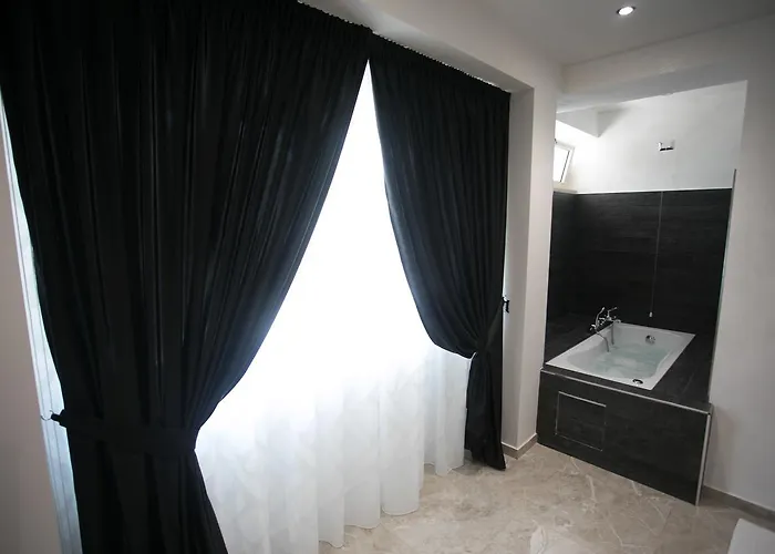 Casa de hóspedes Luxury & Charm 4*