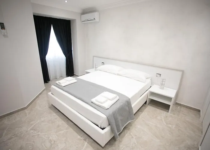 Luxury & Charm Pensión 4*